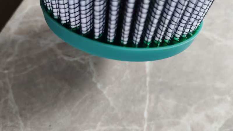 硅胶粘金属滤芯慢干胶水操作三步骤