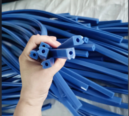 硅胶条热接 AB 胶水的优缺点分析